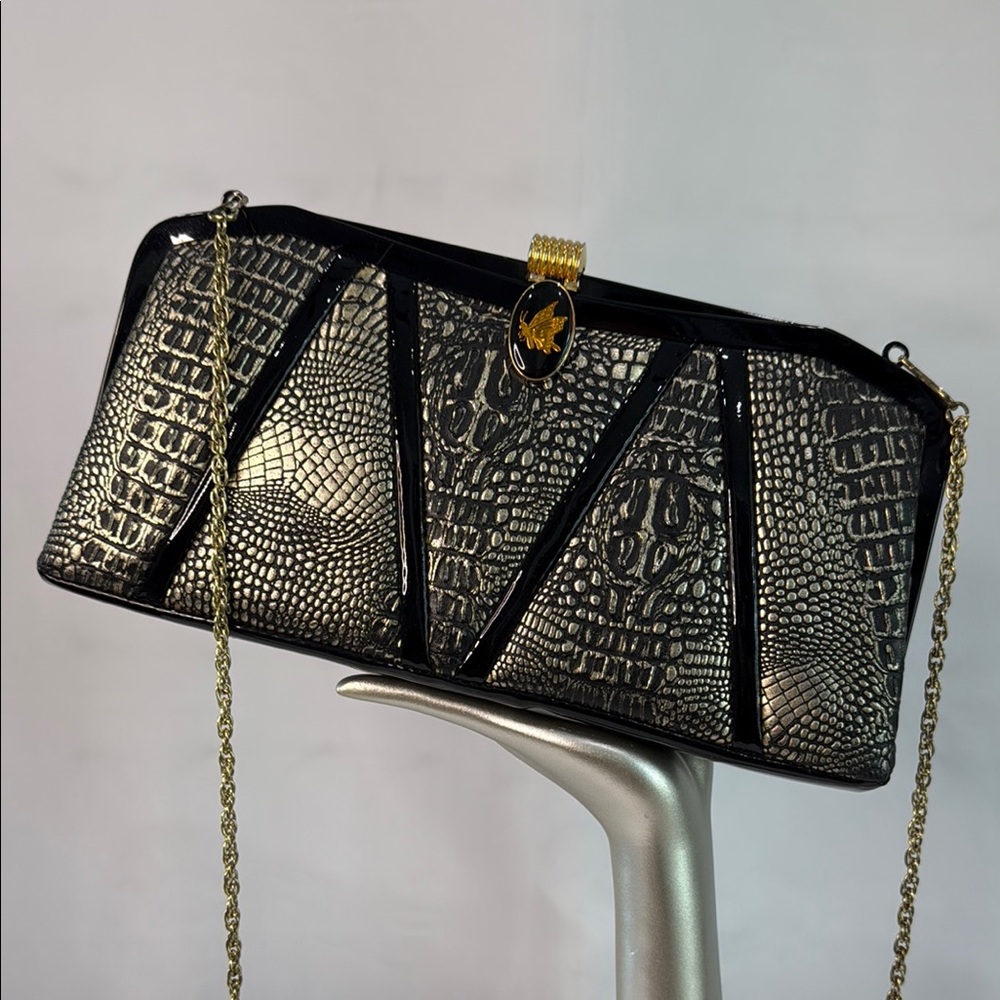 Vintage Elegant Snakeskin and Black Patent Leather Clutch